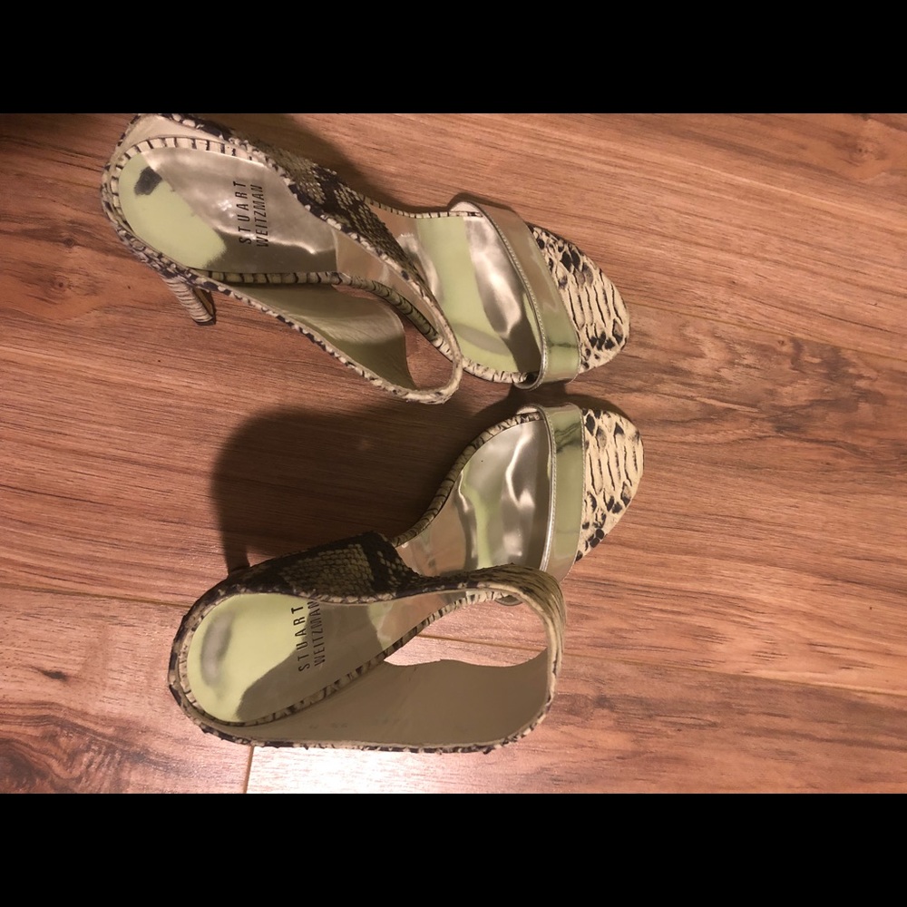 Stuart Weitzman heels. 9.5 - Picture 4 of 4